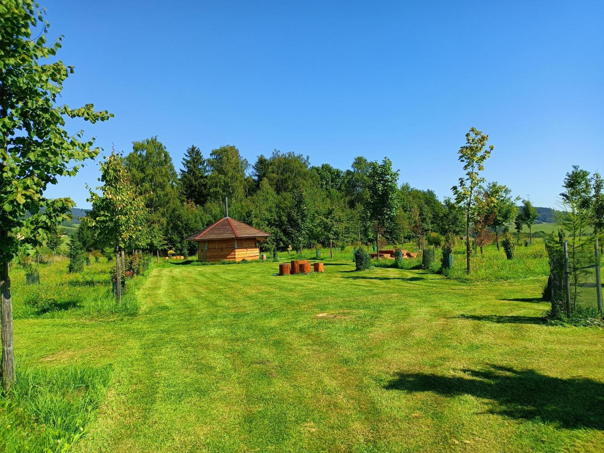 Treehous Sneznik S Wellness Hotel Dolni Morava Luaran gambar
