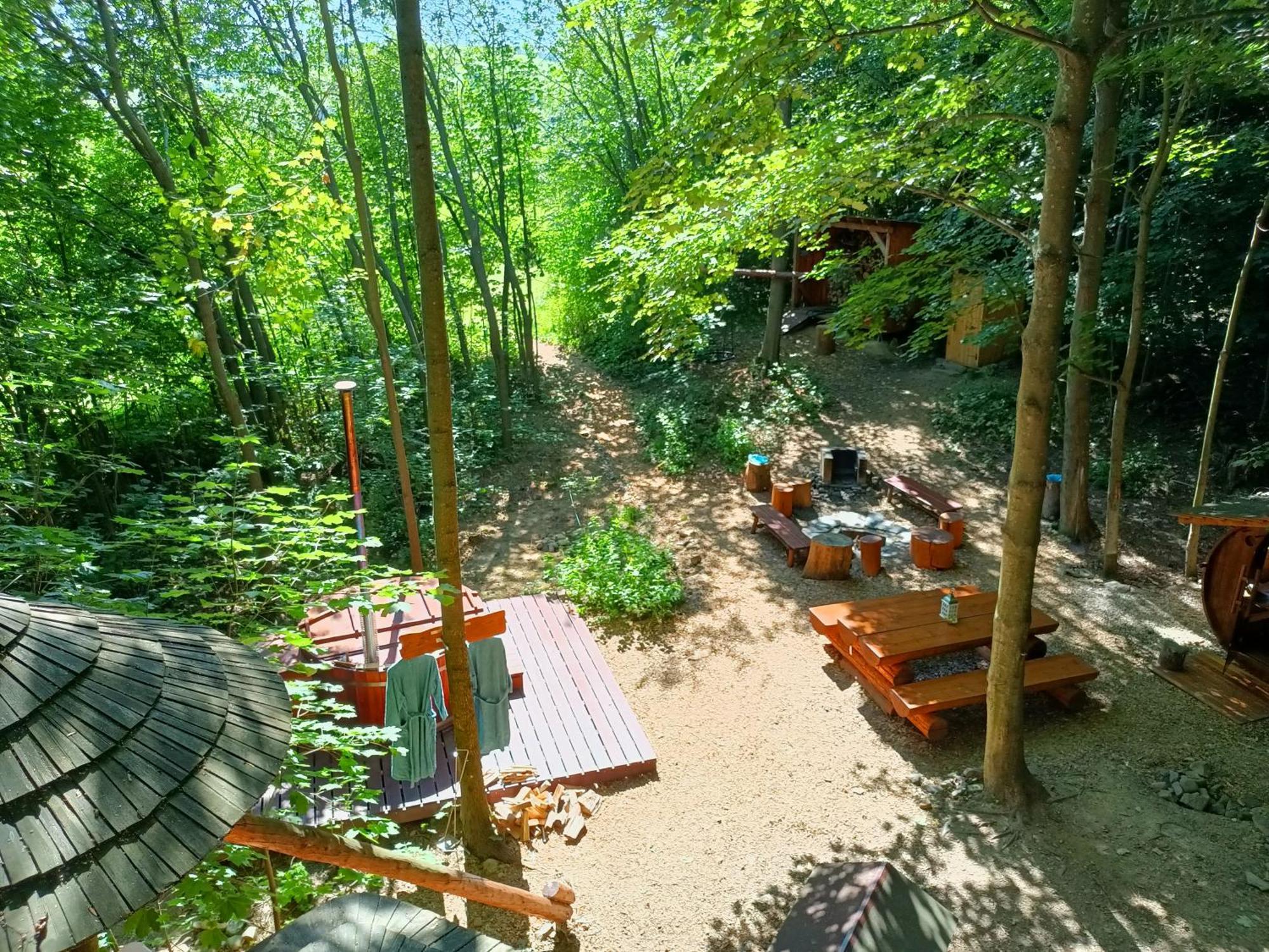 Treehous Sneznik S Wellness Hotel Dolni Morava Luaran gambar